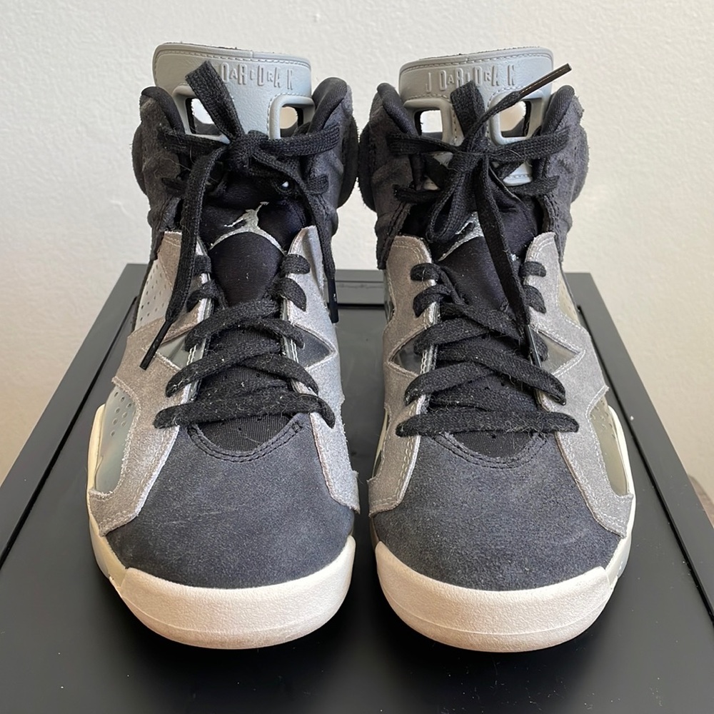 Jordan 6 Retro Tech Chrome